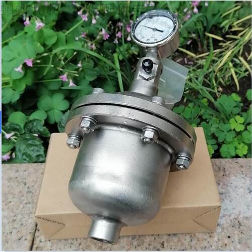 不锈钢气囊式脉冲阻尼器 配压力表 液体水缓冲器 气罐 内丝均流器