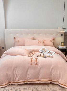 奶冬季牛简绒HYZ四件套双水面加厚绒晶绒约现代风刺绣被套床上用