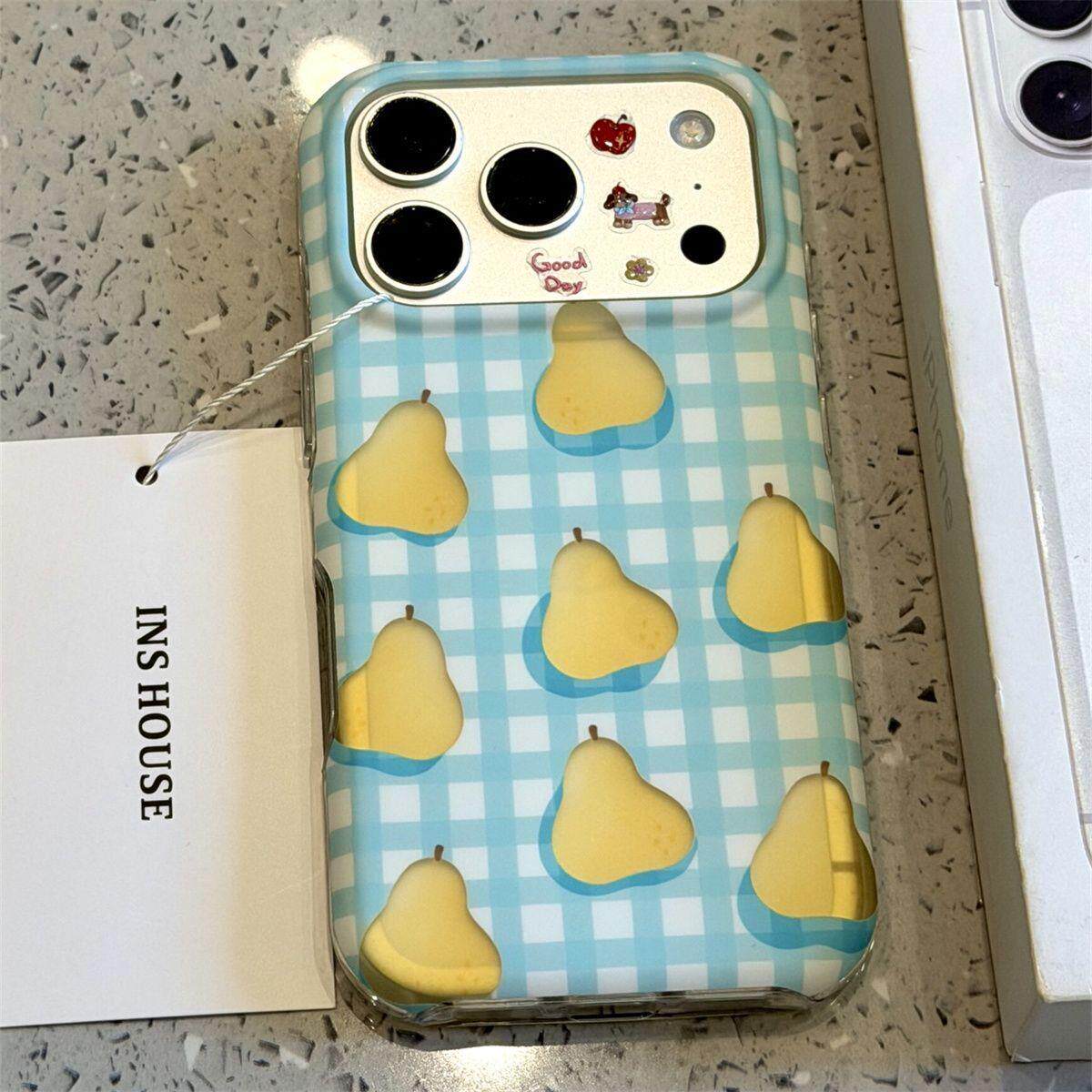 小清新蓝白格子纹镂空梨子适用苹果17promax手机壳iphone16新款15pro女款14pm全包保护壳