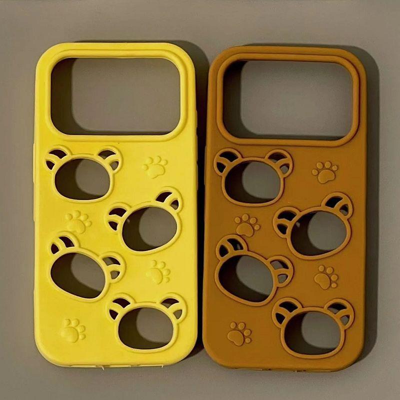卡通脚丫镂空小熊适用iphone17promax手机壳苹果17pro硅胶17全包16promax防摔15软14女13p新15promax网红18潮