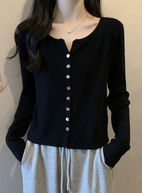 速发大码高级感黑色V开长袖针织衫202衫新款遮肚子领4上衣