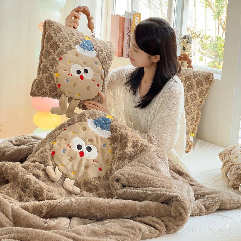 加保暖卡抱通可厚爱枕被子两用二一毛F98HT6JT毯车载靠垫办公室午