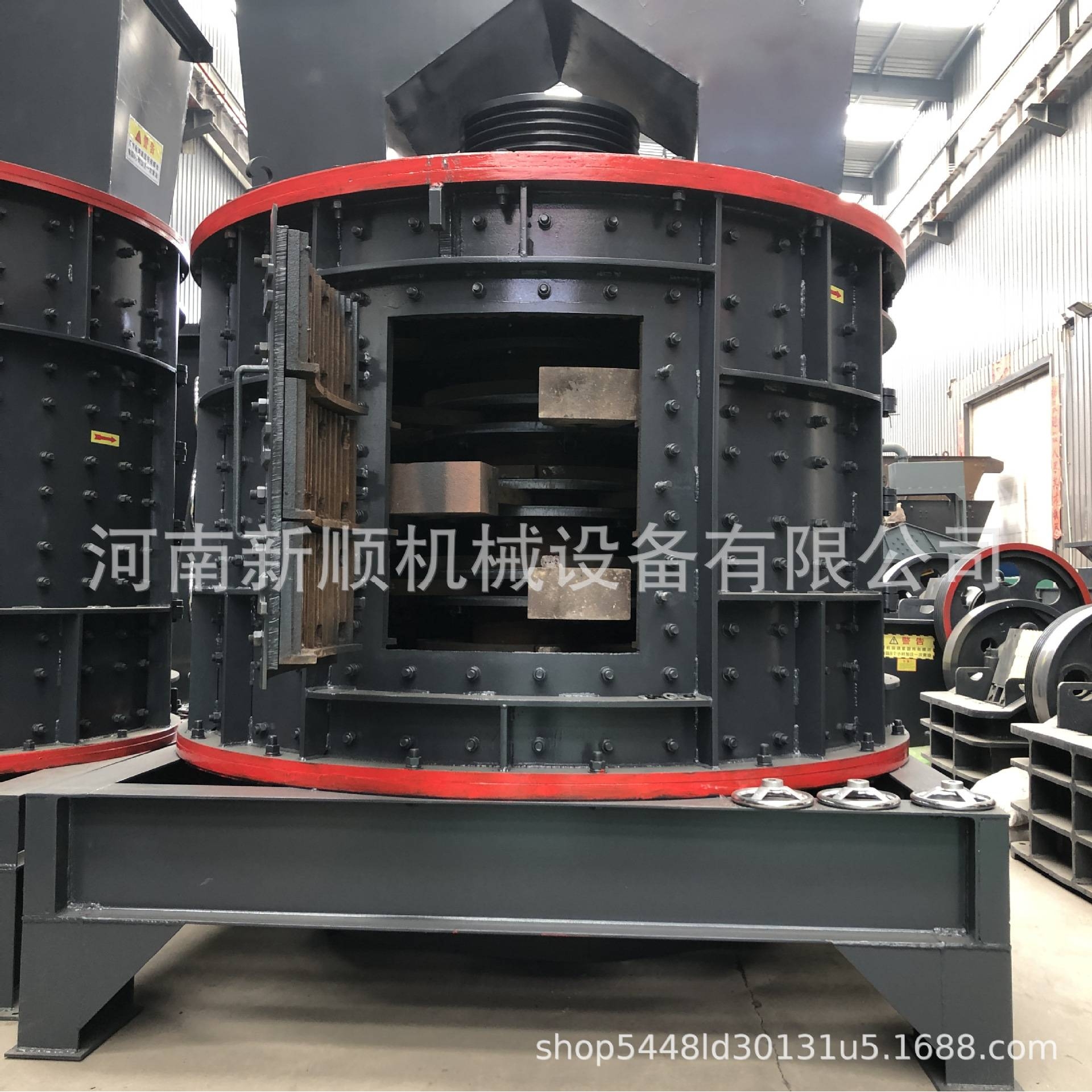 不堵料直通式立轴制砂机 三层四层复合式破碎机 矿渣碎石机