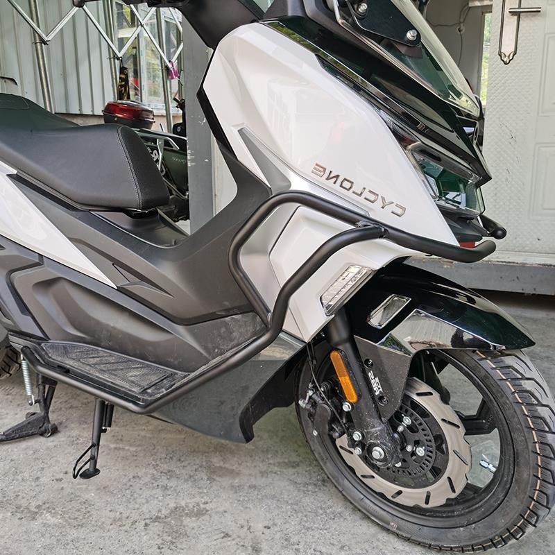 适用宗申摩托车赛科龙rt1前后保险杠包围护杠sr150t碳钢保护防撞