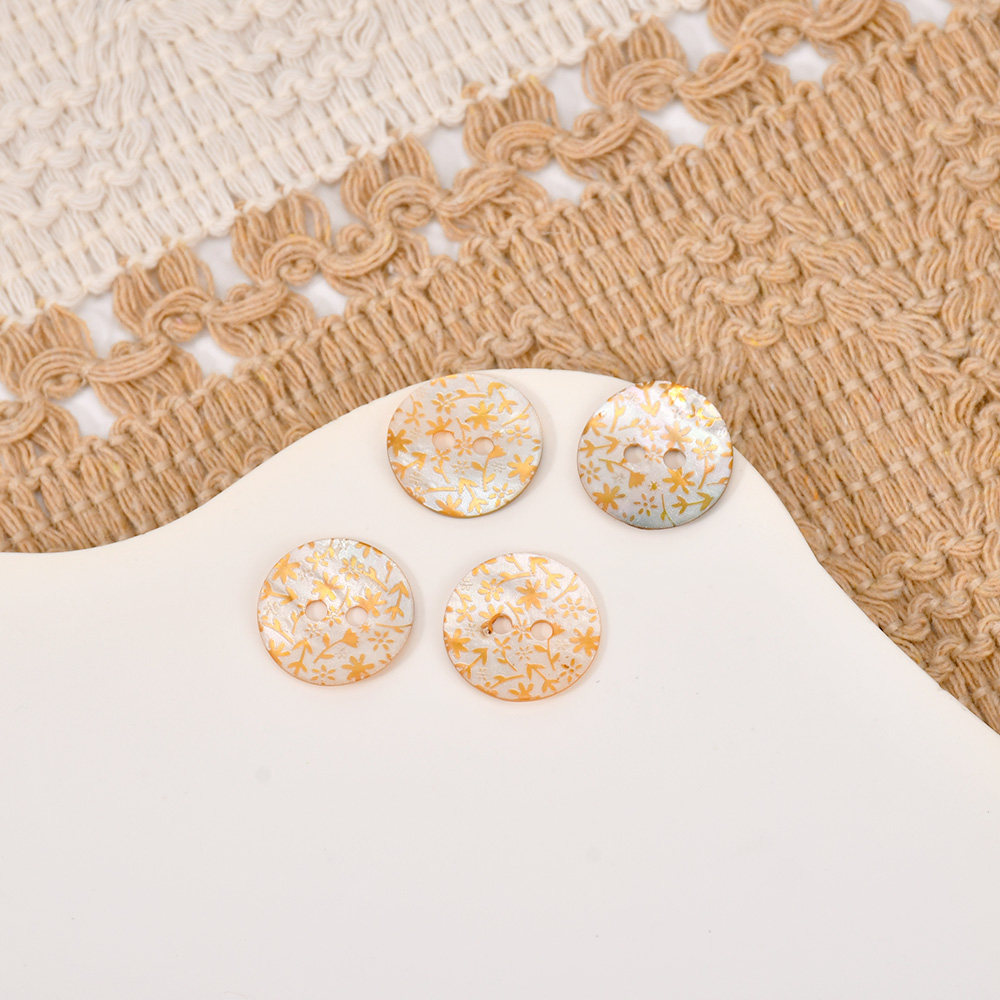 复古雕花激光纯天然贝壳绿色橙色毛衣开衫纽扣个性戒指diy