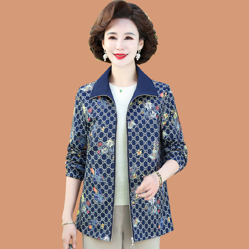速发秋年妈妈春装外上短款洋气时尚中老年春中薄款风衣休闲夹克套