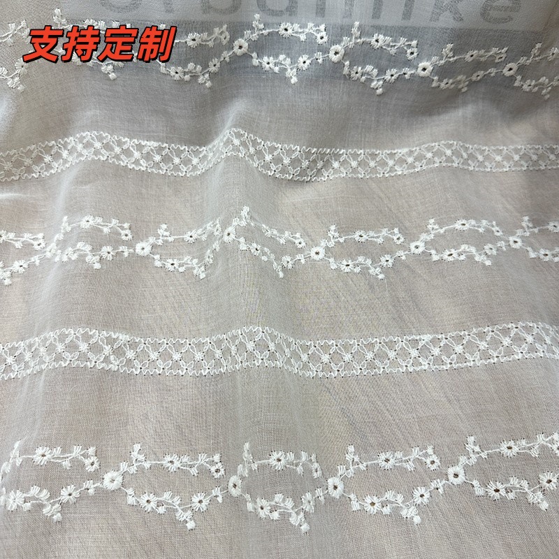 工厂棉布镂空绣花布米色麻纱刺绣服装连衣裙蕾丝绣花服装配饰