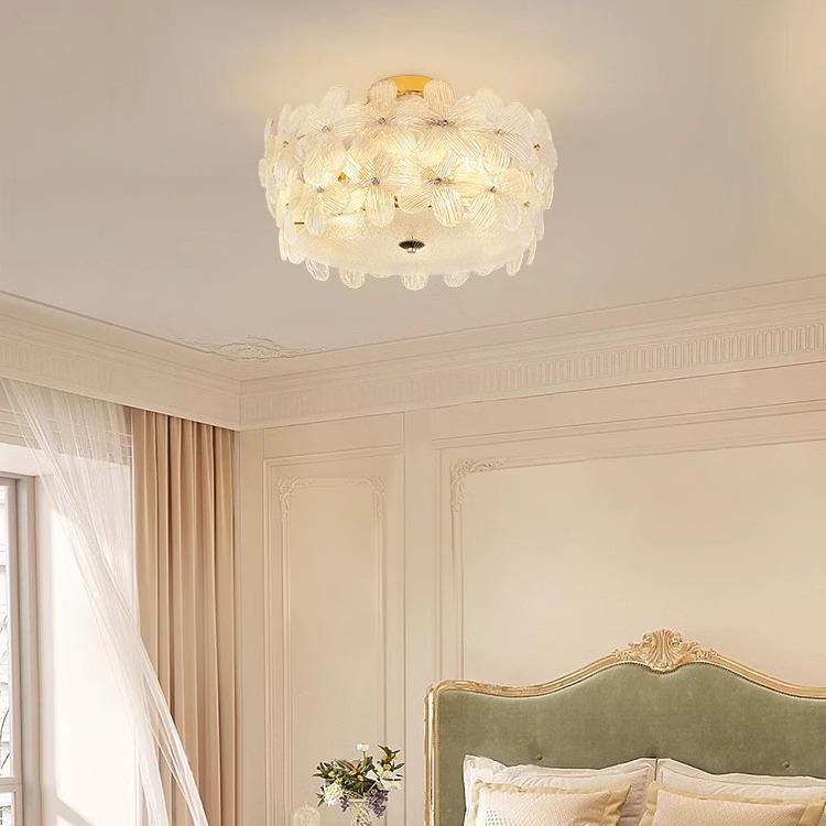 法式卧室灯女孩MPO公主房间吊灯璃轻温馨粉色花瓣玻奶油风主吸顶