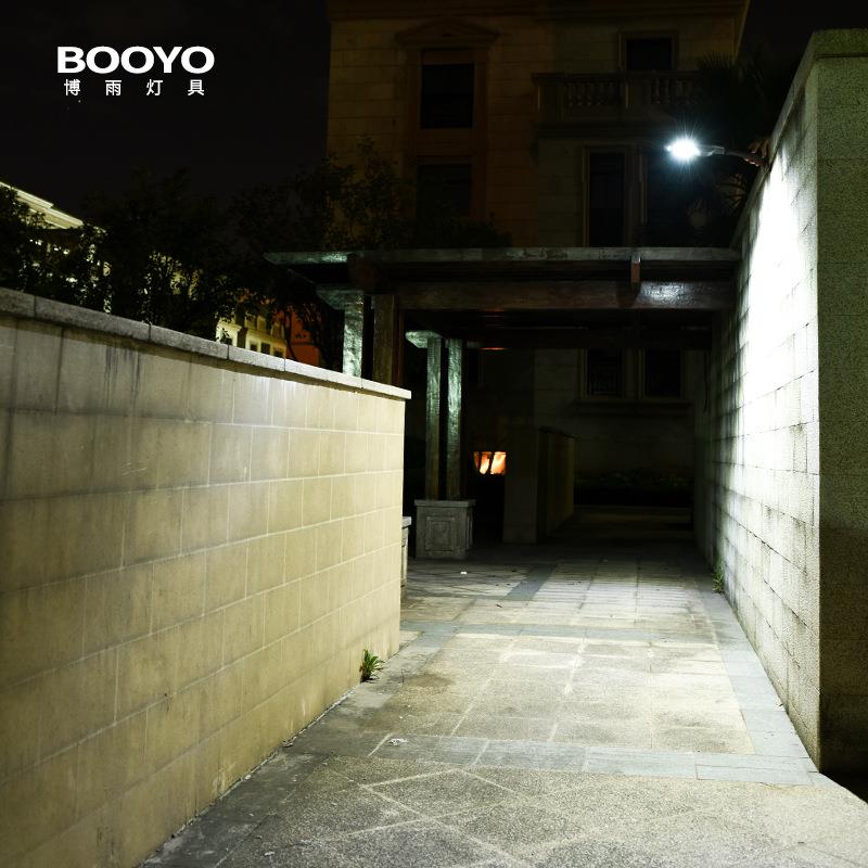 太阳能灯户外庭BLS-2504院灯ed30lW照明灯爆亮家用壁体化防水遥一
