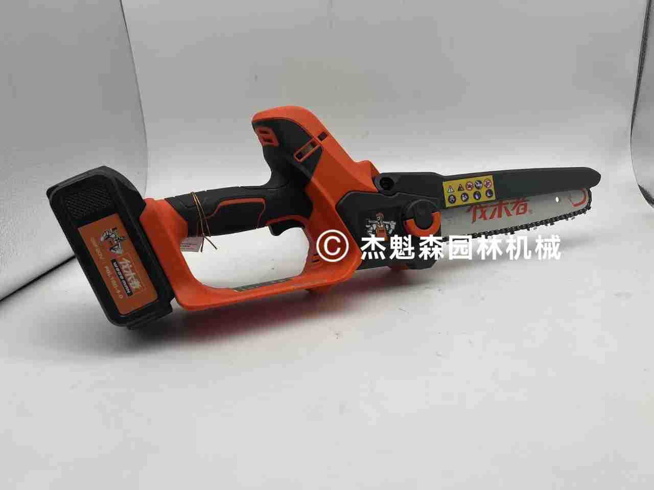 中坚单手锂电锯轻便手持式电动链锯园林绿化修枝锯家用木工锯小型