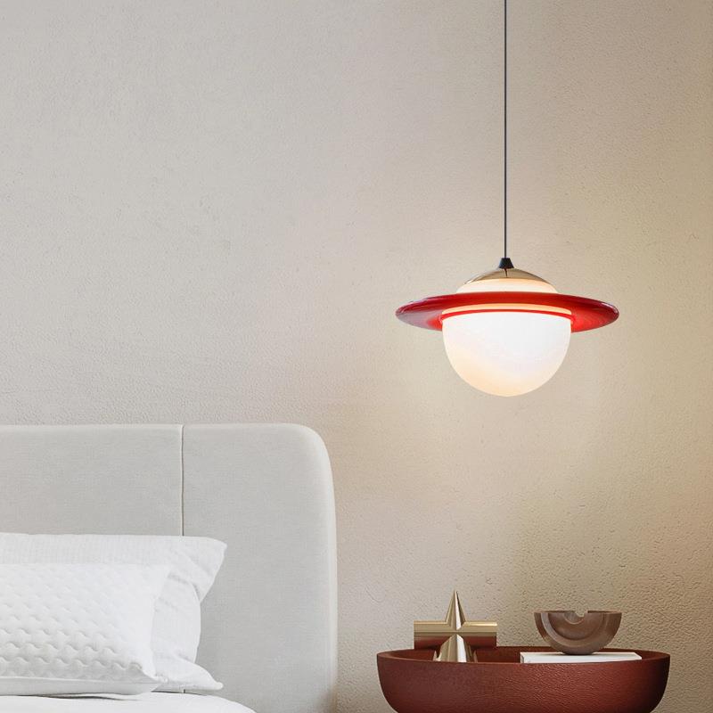 床头吊灯2025年卧新款吊创意星球小灯BFU现代极简餐厅床头室氛围