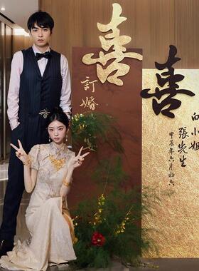 指中式订婚宴迎宾EPU牌礼门口路高引牌结婚级感创意示迎宾立牌k婚