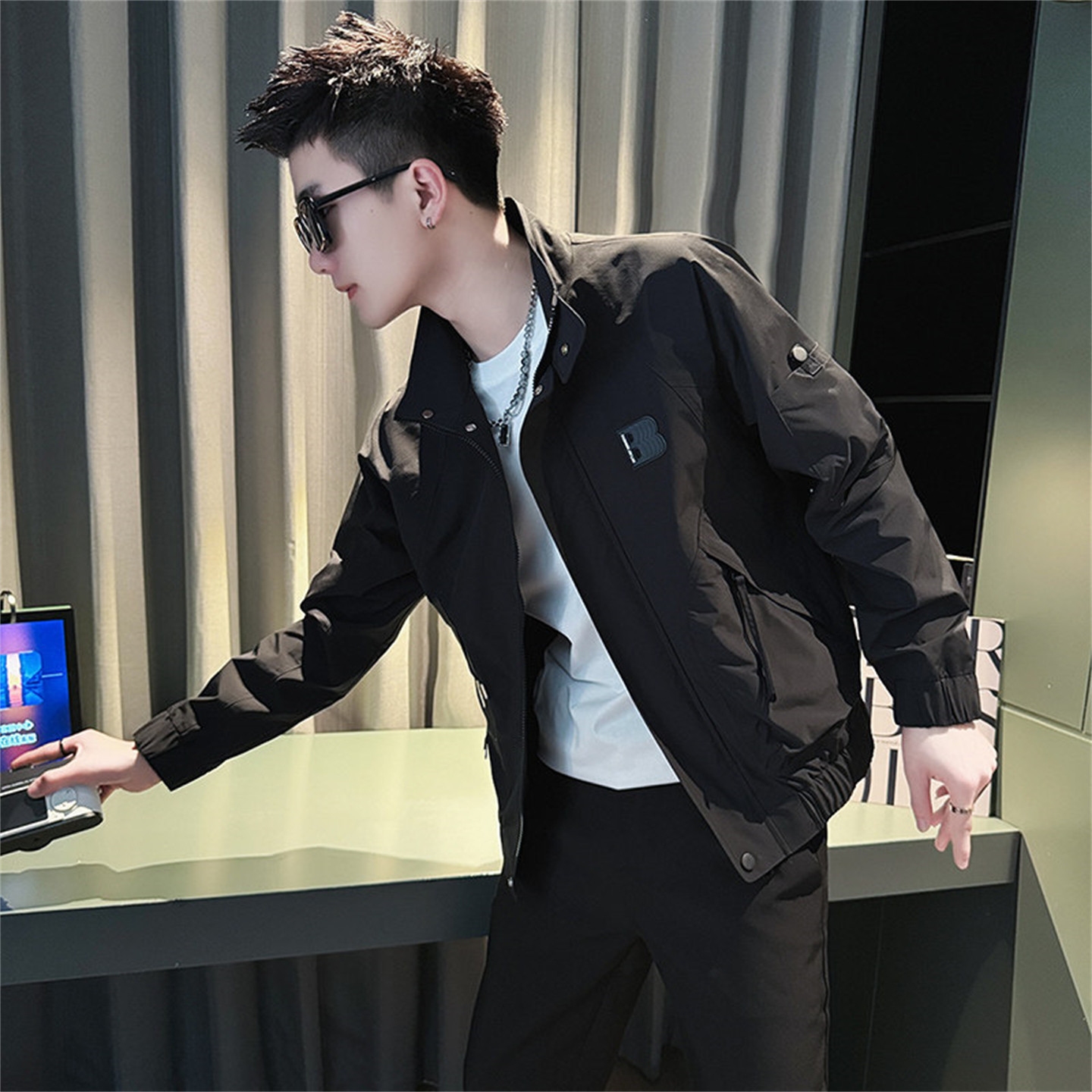 高端冲锋衣外套男士2026新款春秋季立领工装休闲夹克男款棉服冬装