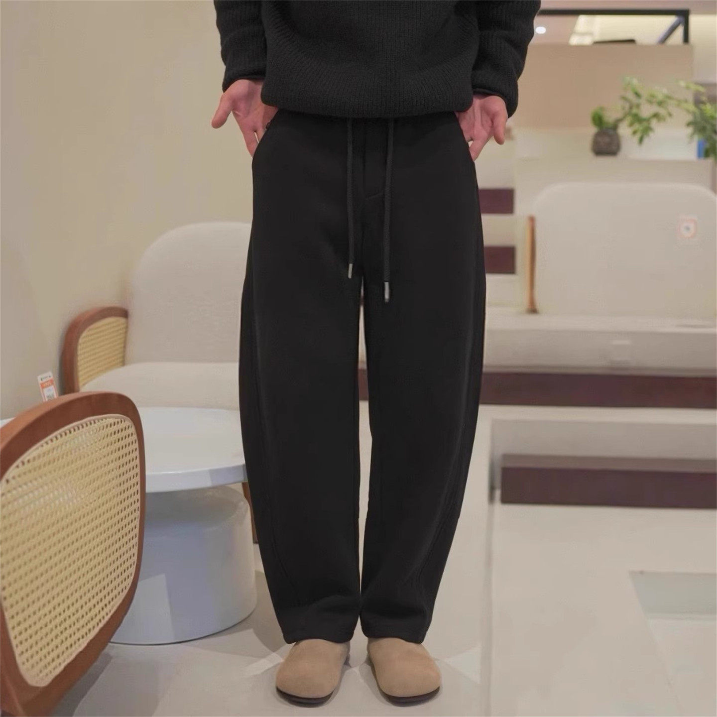 高端黑色加厚休闲弯刀裤男士2025新款秋冬季直筒加绒卫裤男款裤子