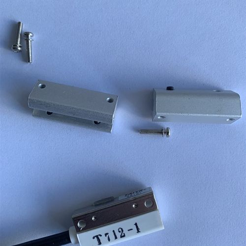 正品TAIYO太阳铁工磁性开关SR101/105的支架 R01 固定6mm杆子