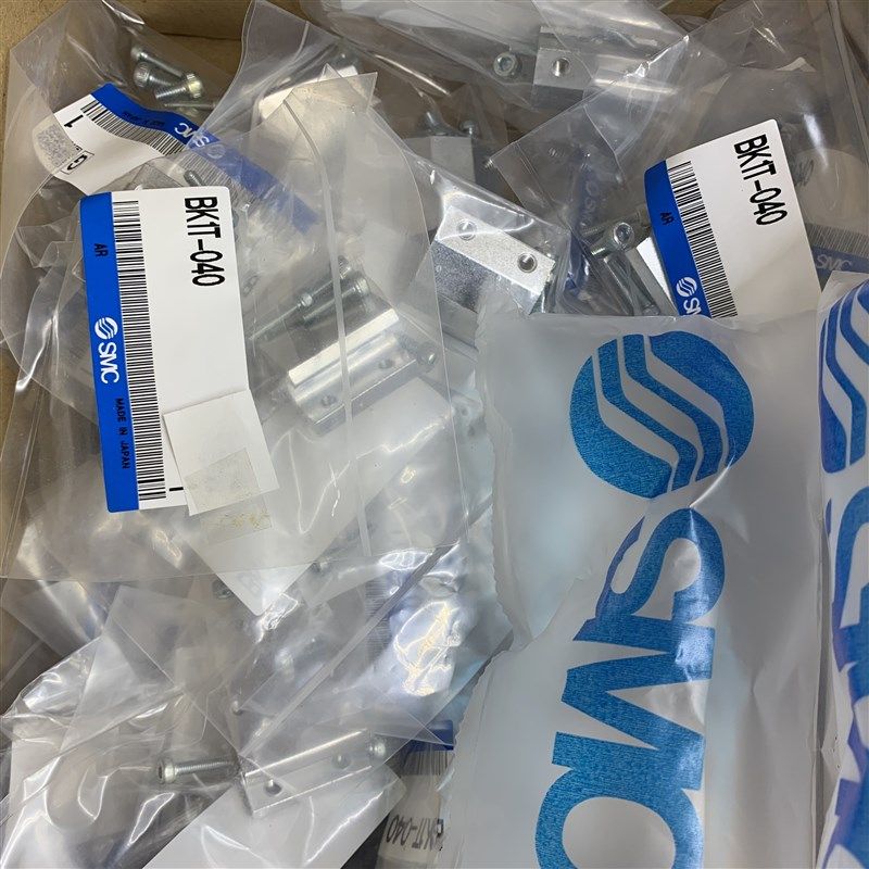 SMC磁开D-P4DW固定支架BK1T-040 BAP2T-080 BMG7-032 BMG1-040