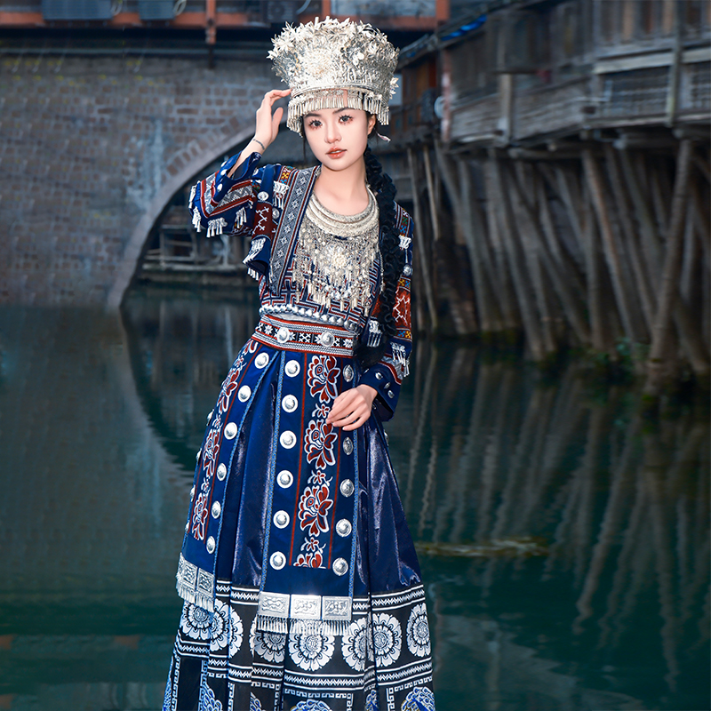 速发贵州苗寨苗族服装饰南侗族少壮民族服云数族三月三舞蹈服演出