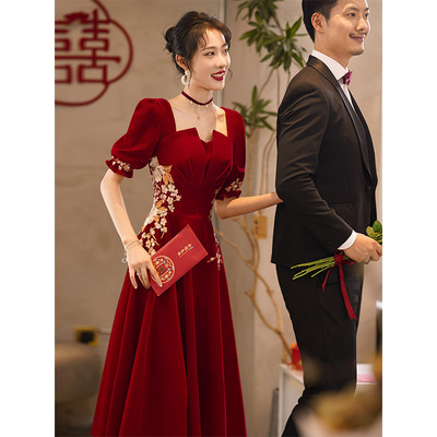 速发敬酒服新娘酒红色2021新款订婚结婚小个子回门礼服连衣裙平时