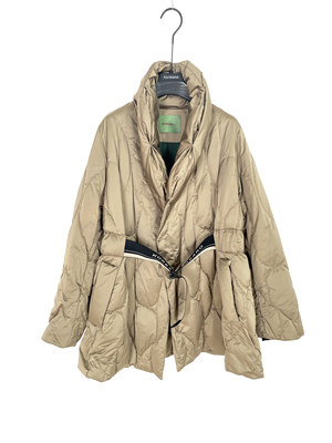 柯利亚诺冬季专柜同款枇杷茶色立领短款羽绒服  YZ4277 ￥4590