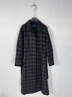 柯利亚诺冬季专柜同款大衣  FY6465 ￥8900