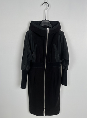 柯利亚诺冬季专柜同款黑色时尚连帽拼接连衣裙 LT3798(WUN)A 6200