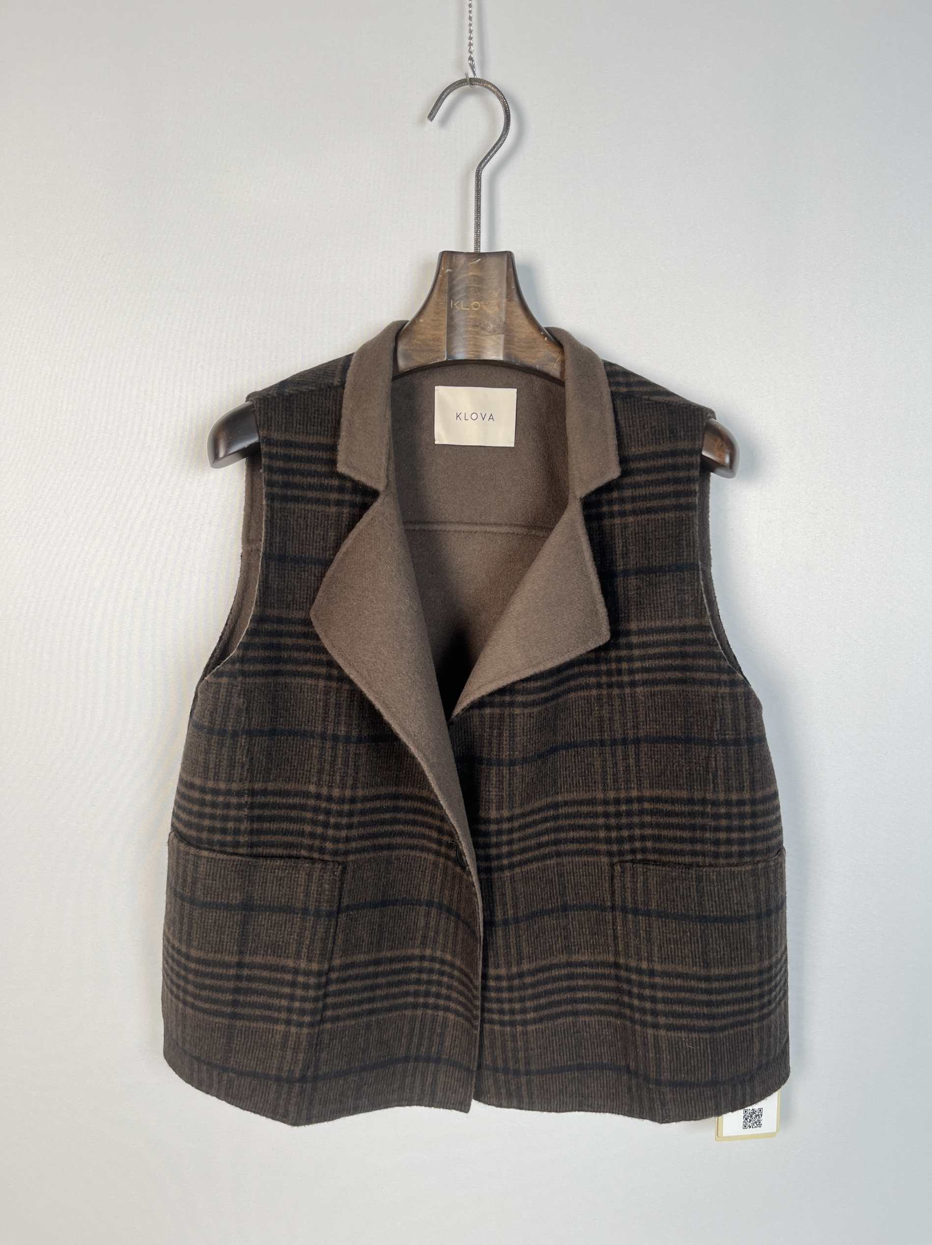 柯罗芭冬季专柜同款小箱形立领短马甲  JY4391 ￥4990