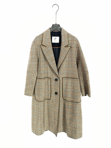 柯利亚诺冬季专柜同款驼黑格小A摆双面呢大衣  FY6774 ￥9800