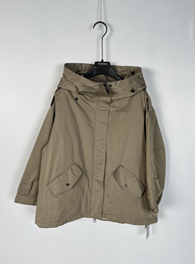 柯利亚诺冬季专柜同款奶咖驼色连帽落肩棉服  MZ9336A ￥5990