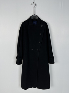 柯利亚诺冬季专柜同款陨石黑色落肩H型大衣  FY4108A ￥7990