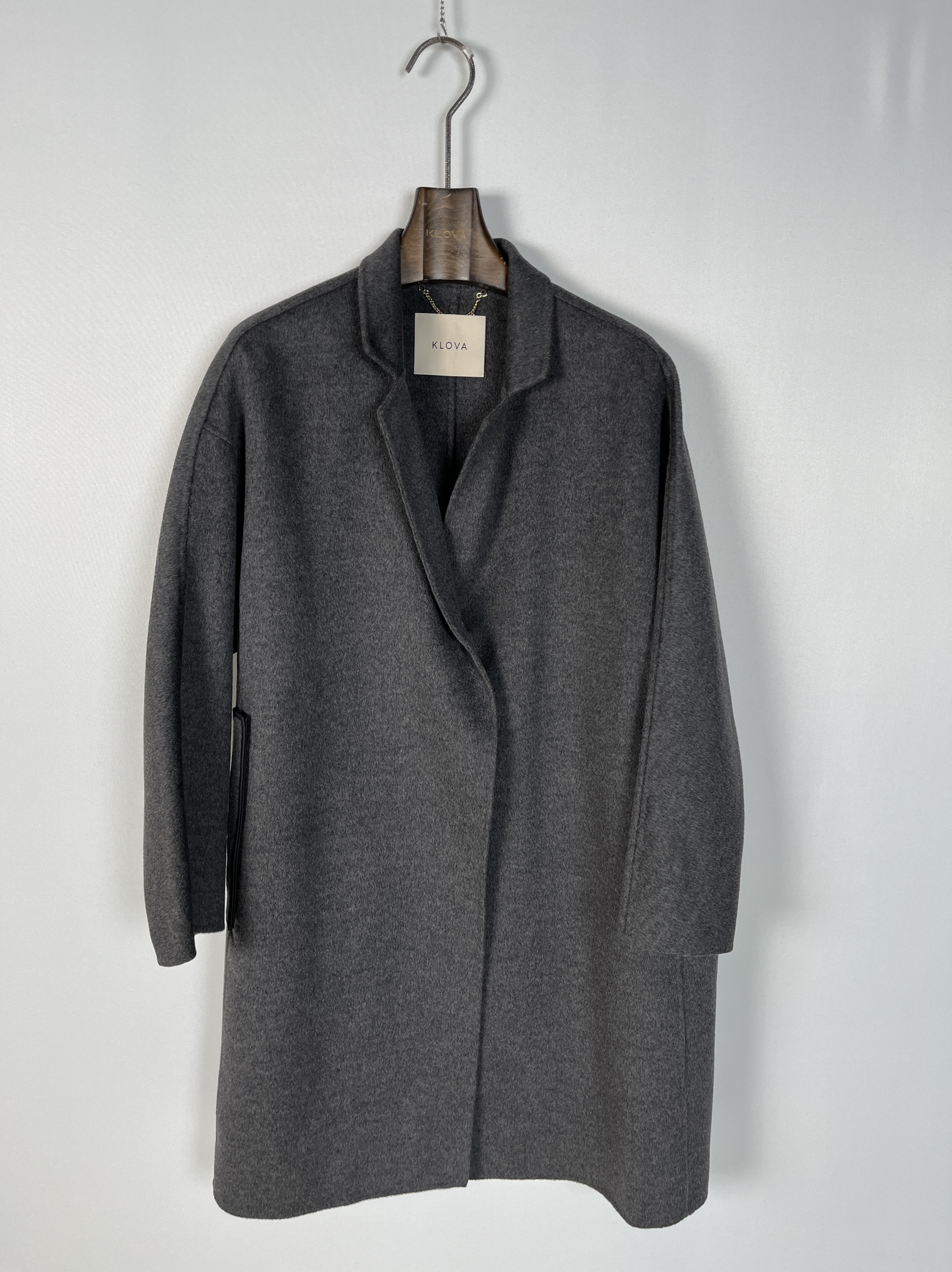 柯罗芭冬季专柜同款经典小西服及膝款大衣  FY1773(GUN)B ￥9900