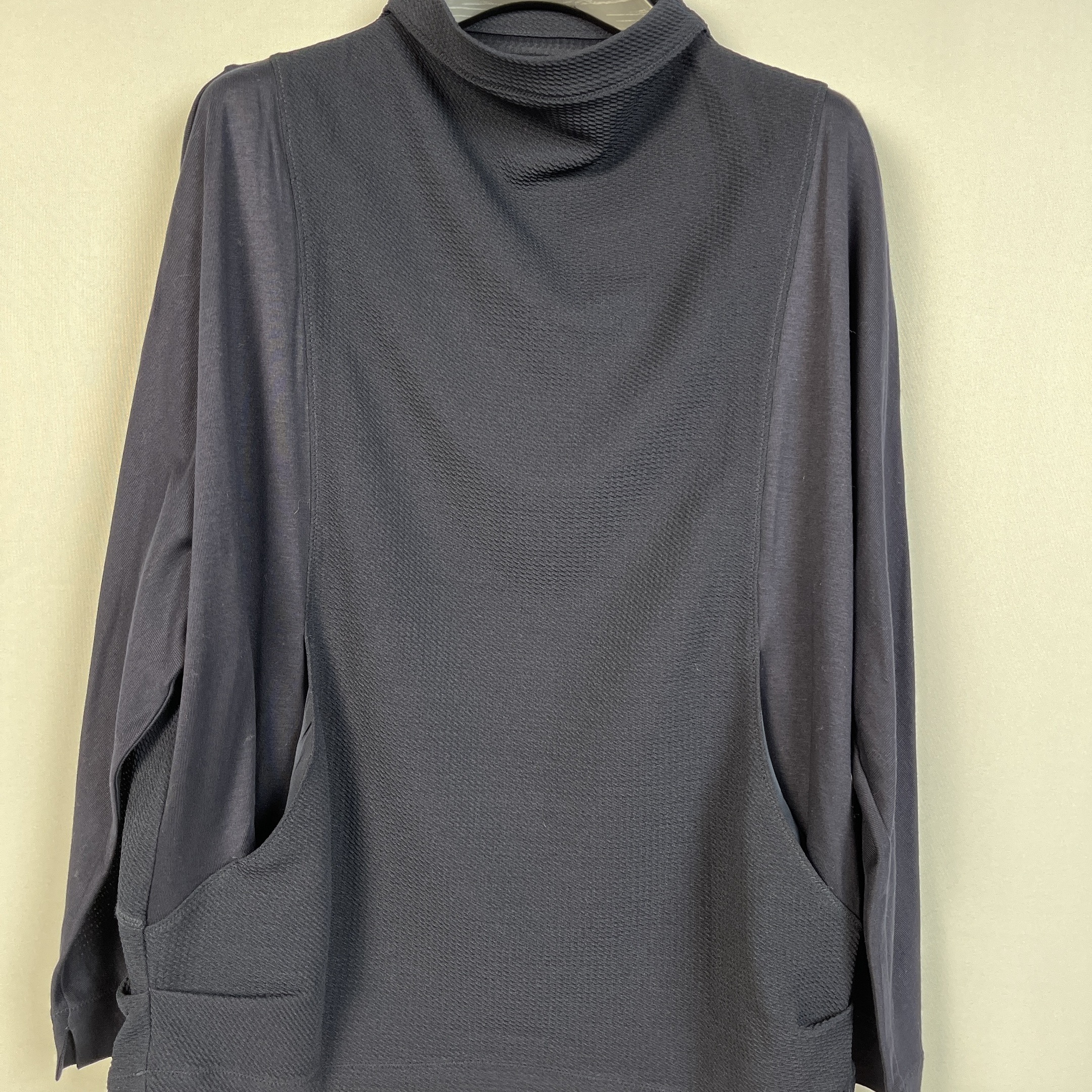 柯罗芭冬季专柜同款藏蓝色宽松T恤  TT1239B ￥2390