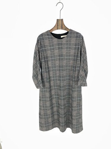 柯罗芭冬季专柜同款千鸟格针织连衣裙  LY9952 ￥5590