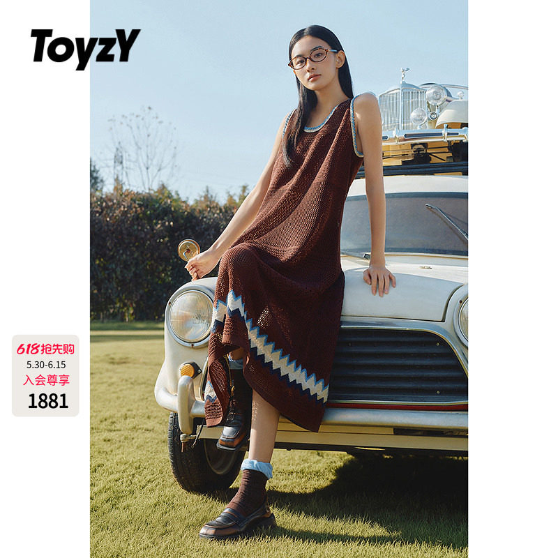 ToyzY2026夏季新款复古咖啡色无袖针织连衣裙背心裙ZC36206450