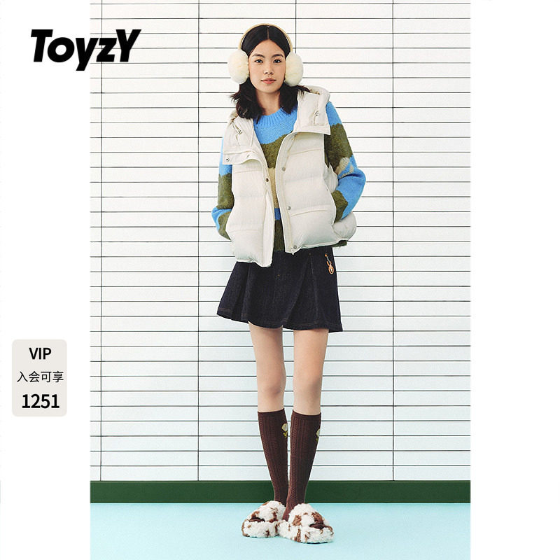 ToyzY短款连帽羽绒马甲女2026冬季新款泡芙蓬松羽绒服ZC36508420
