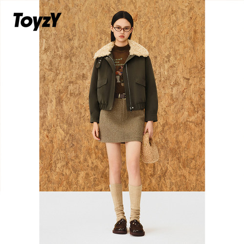 ToyzY仿羊羔毛毛领pu皮短外套夹克女短款2025冬新品ZC35510220