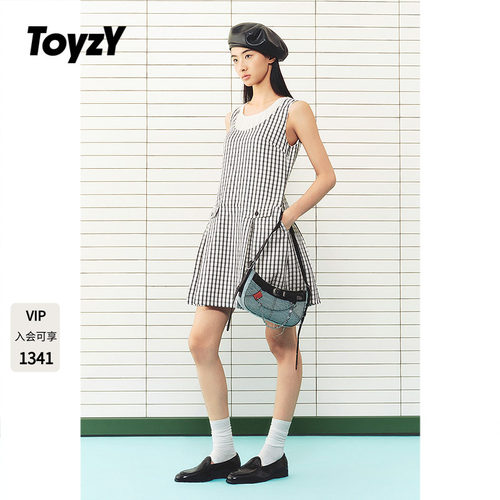 ToyzY2026夏季新款复古黑白格纹撞色U型领无袖连衣裙ZC36205170