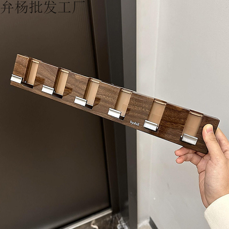 【新家100个快递】感门后挂钩免打孔粘钩胡桃木纹钢琴键联排