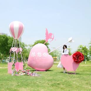 梯景观户外饰品云朵热气球玻璃雕塑气球打卡玫瑰花热气红玫瑰大装
