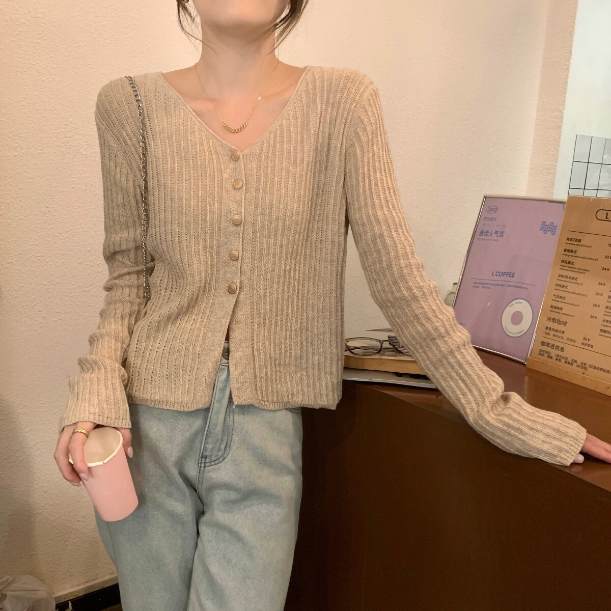 速发韩系温柔风V领打底针织4新202衫春款松弛感薄款短上衣开衫