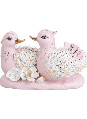 陶瓷鸳鸯戏水新婚结婚礼物家居卧室酒柜电视M柜婚房布置装饰品摆