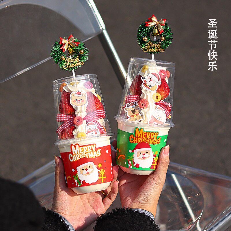 速发2024圣诞节草莓塔波波杯蛋糕装饰摆件奶油塔圣诞快圈插件