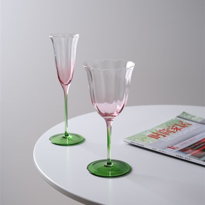 复古彩色渐变高脚杯花型红酒杯水晶玻璃法式优R雅小众中古杯子轻,餐饮具,异形/个性酒杯,淘宝优惠券,粉丝福利购,淘宝优惠卷