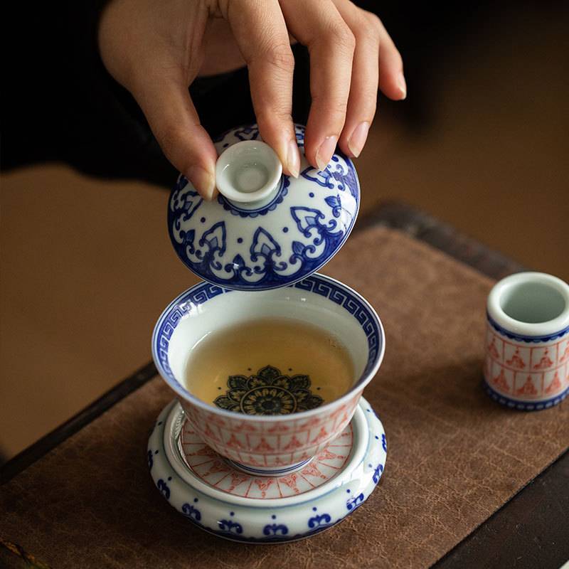 几欢景德镇陶瓷千佛拓片青花瓷釉里红盖碗茶具高端泡茶岩茶小盖碗