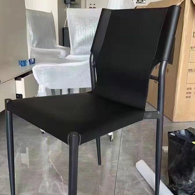 意式网红马鞍皮餐椅家用现代简约高档耐用餐厅会议室休闲靠背椅子