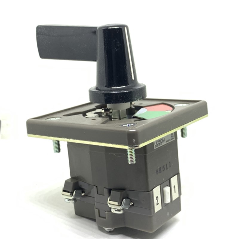 IDEC和泉UCSQM-134RR-P2B-C1010 UCSQO-129-P2B-C1001 CS-10 345