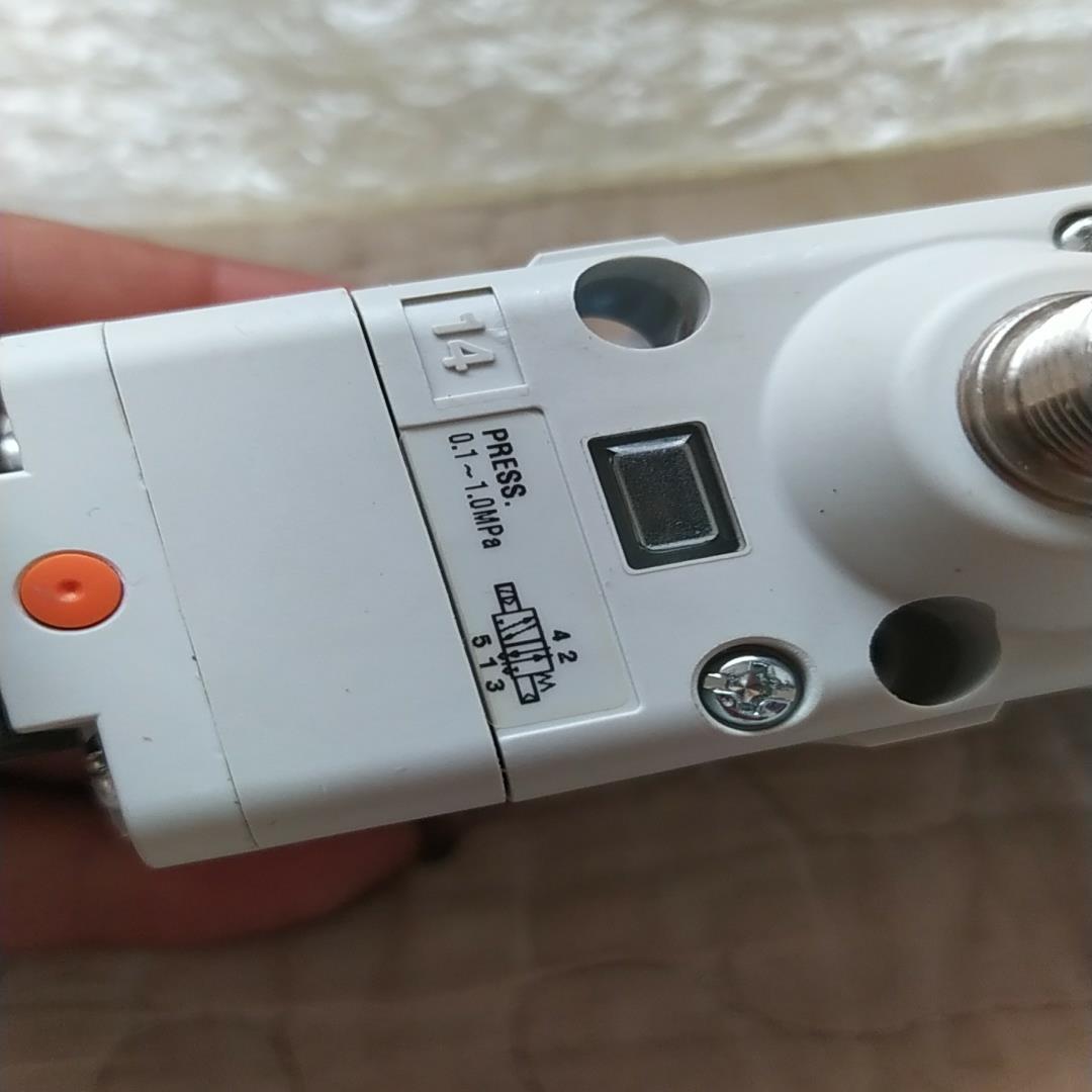 EVS7-6-FG-S-3ZM0电磁阀~议价