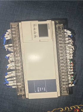 三菱FX1N-60MT橙色新带个显示器上面有需要联系【鑫鑫商铺】