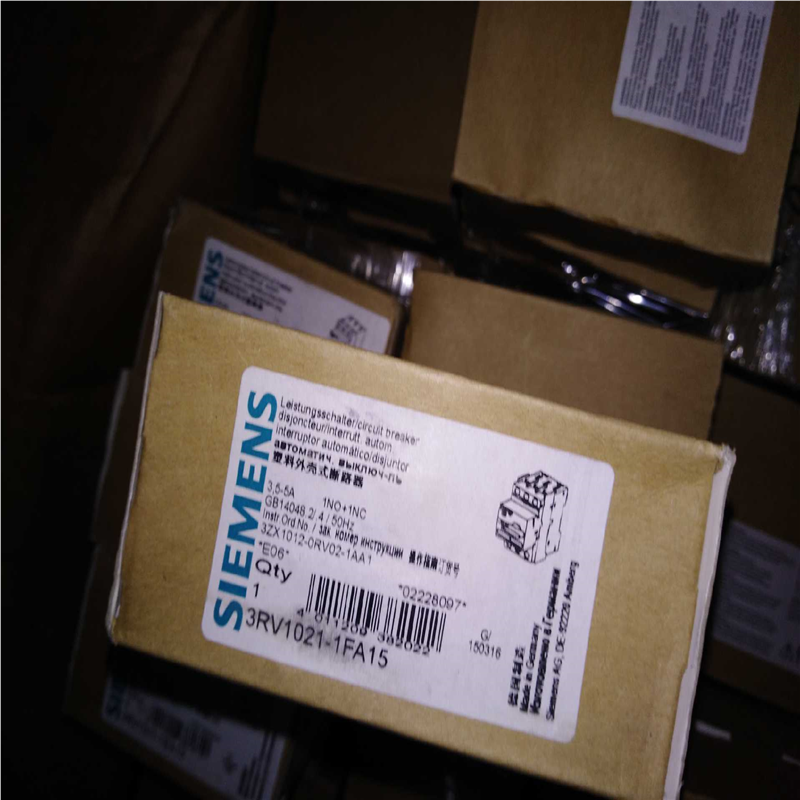 3rv1021-1fa15，3zx1012-0rv02(崽崽配件）