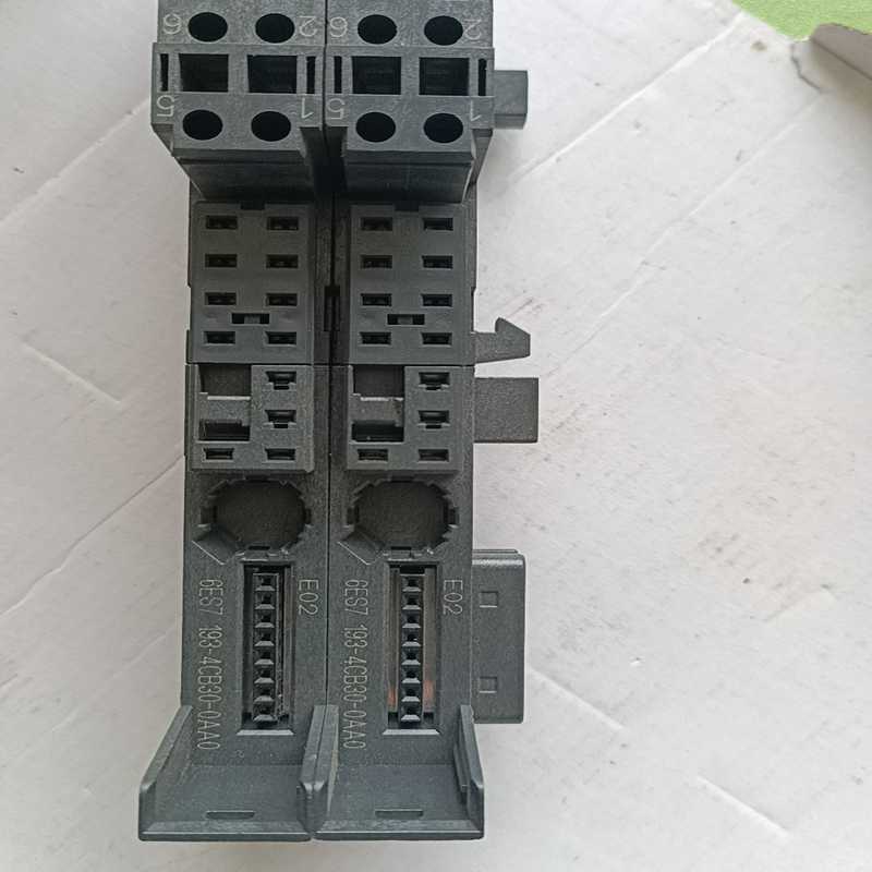 全新 西门子ET200S 6ES7 193-4CB30-0A（崽载电子）