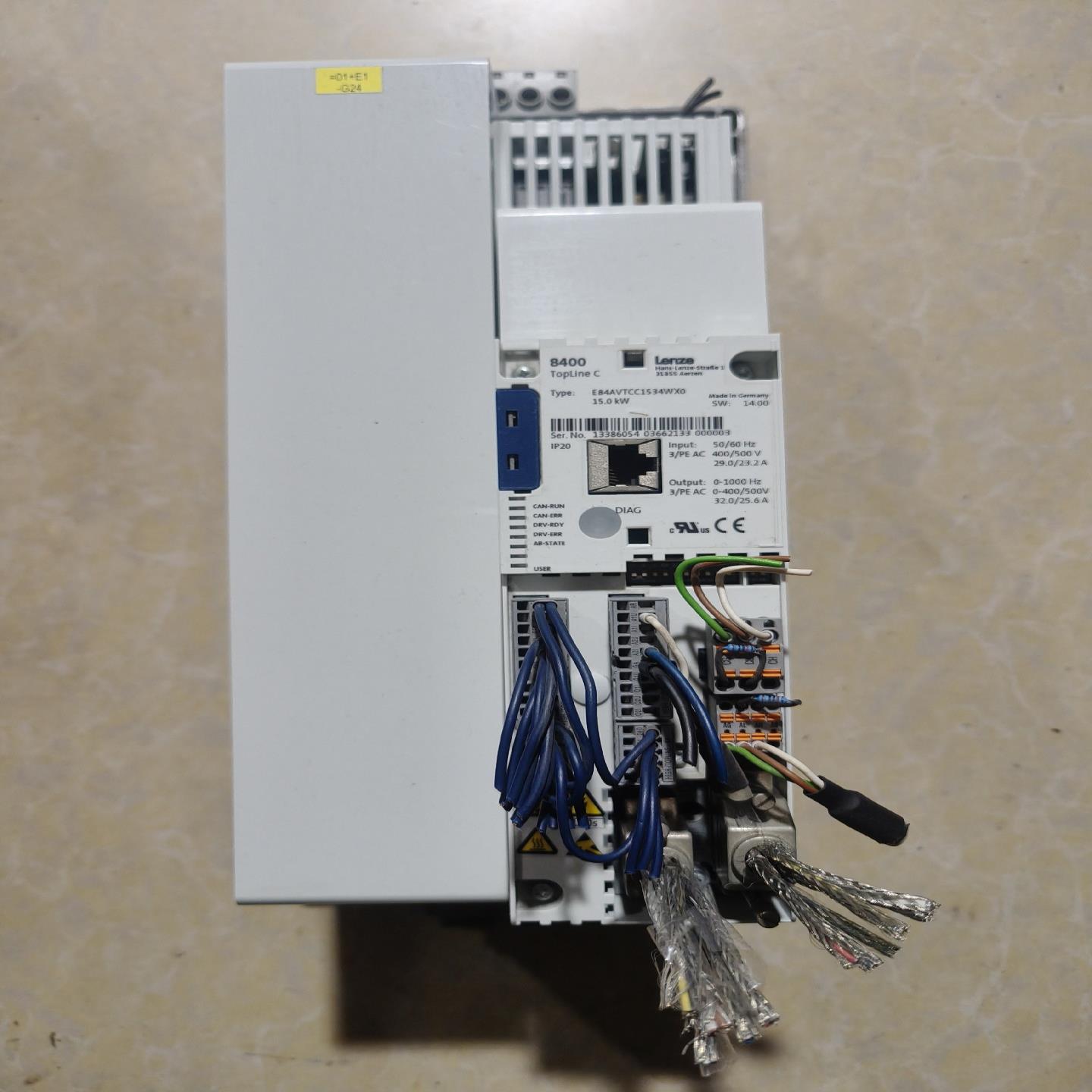 E84AVTCC1534WX0伦茨8400系列15KW变频器~议价